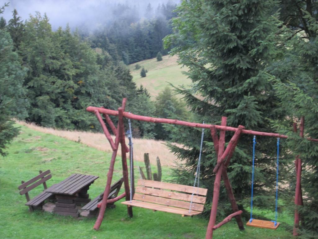 Zbojnicka Chata Зеленец Экстерьер фото